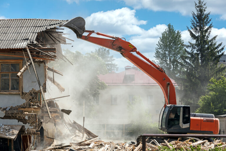Démolition de maison : voici les précautions à prendre
